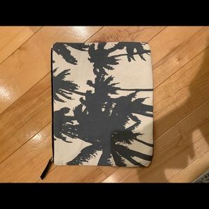 Alola Palm Zippered Clutch/Pouch